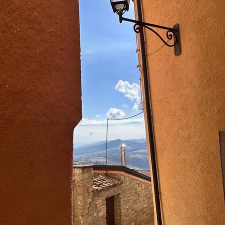 Vicolo Della Luna Сasa de vacaciones *