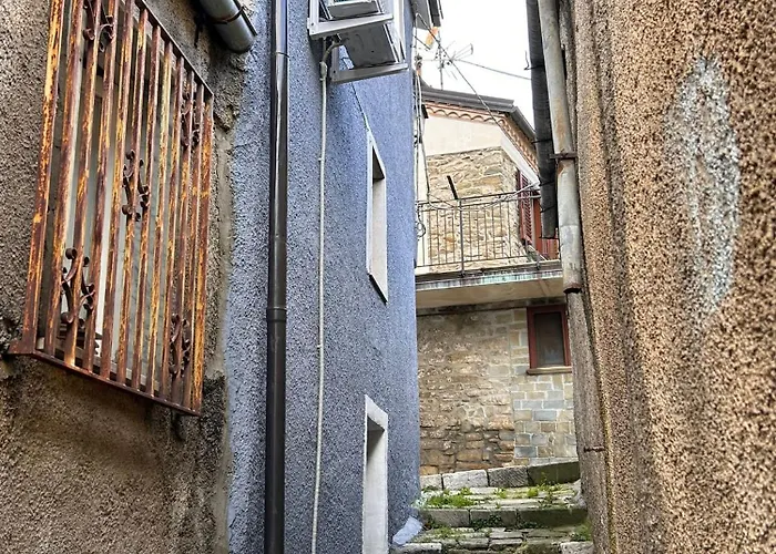 Vicolo Della Luna Albano di Lucania