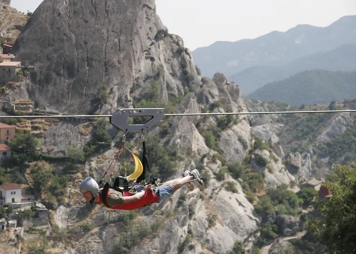 Vicolo Della Luna * Albano di Lucania